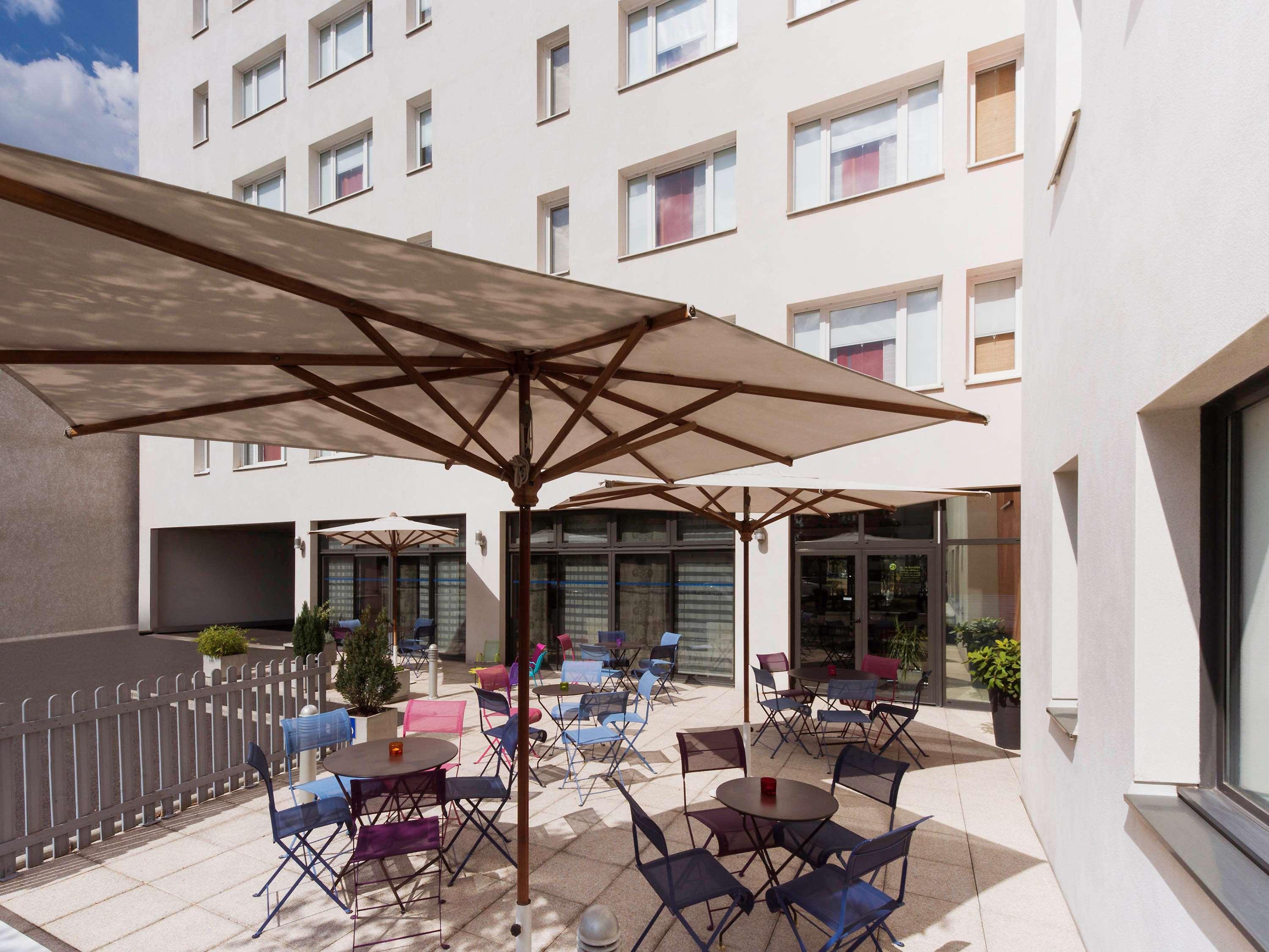 Novotel Suites Clermont Ferrand Polydome Exterior foto